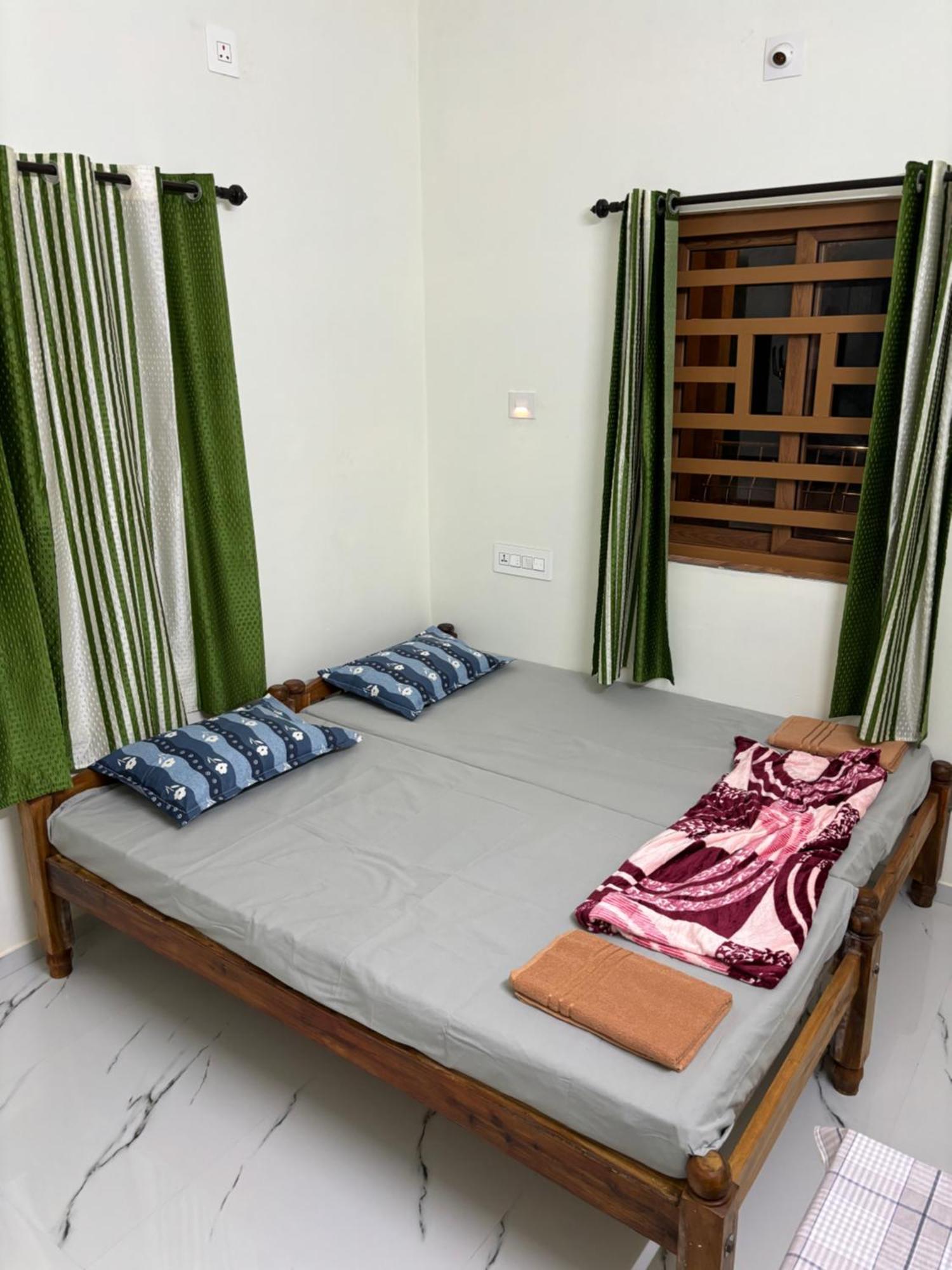 Golden Beach Home Stay Alappuzha المظهر الخارجي الصورة